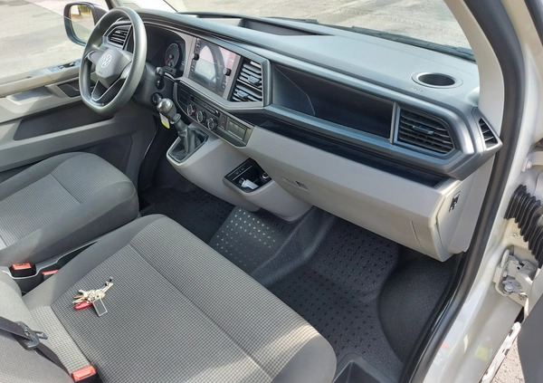 Volkswagen Caravelle cena 161130 przebieg: 58700, rok produkcji 2021 z Żuromin małe 352